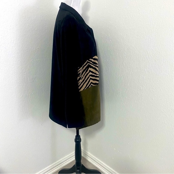 R&K Originals Black, Olive & Cream Animal Print Suit Jacket Size 18 - Picture 2 of 8